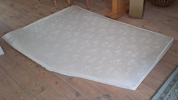 Traagschuim topper frans bed (5 cm H), Caravans en Kamperen, Caravan accessoires, Zo goed als nieuw, Ophalen