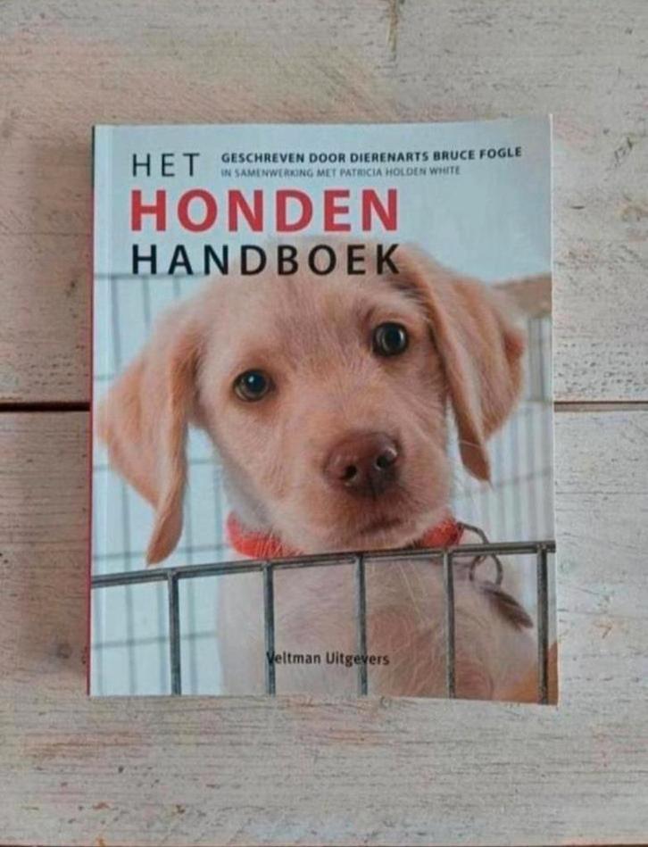 Bruce Fogle - Het hondenhandboek, Boeken, Dieren en Huisdieren, Zo goed als nieuw, Honden, Ophalen of Verzenden