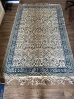 Mooi kleed, Huis en Inrichting, Stoffering | Tapijten en Kleden, 200 cm of meer, Ophalen of Verzenden, Zo goed als nieuw, Crème