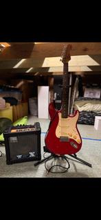 Fender Squier Stratocaster + Roland Versterker, Fender, Gebruikt, Met versterker, Ophalen of Verzenden