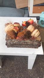 Decoratieve bak met decoratie gratis ophalen, Ophalen, Minder dan 50 cm, Gebruikt, Overige materialen