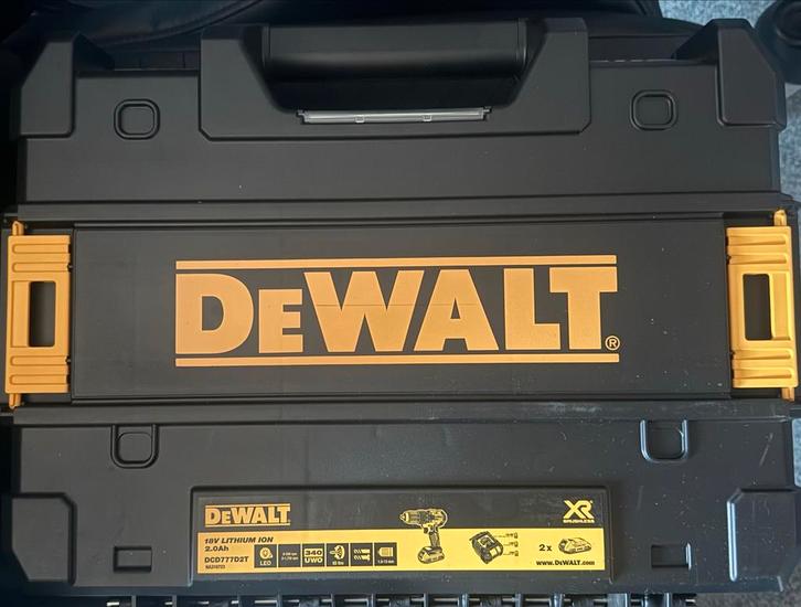 Nieuw (geseald)DeWALT DCD777D2T Schroefmachine + 2 Accu's, Doe-het-zelf en Verbouw, Gereedschap | Boormachines, Nieuw, Boor- en Schroefmachine