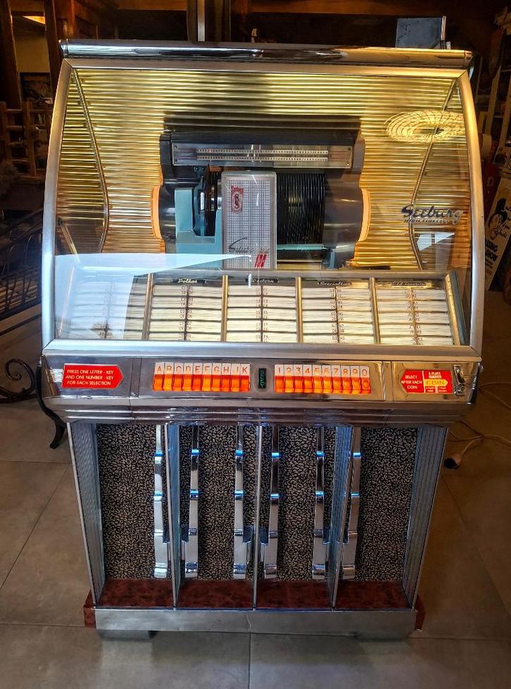 Hele mooie seeburg hfr 100., Verzamelen, Automaten | Jukeboxen, Gebruikt, Seeburg, 1950 tot 1960, Ophalen