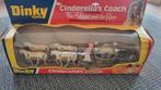 Dinky Toys GB n 111 Cinderella's coach, 1:43, Hobby en Vrije tijd, Ophalen of Verzenden, Zo goed als nieuw