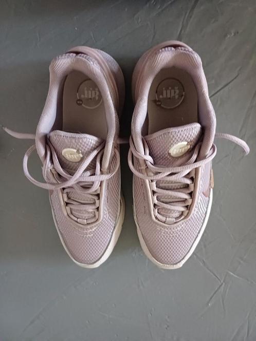 Nike Pulse maat 38,5, Kleding | Dames, Schoenen, Zo goed als nieuw, Sneakers of Gympen, Ophalen of Verzenden