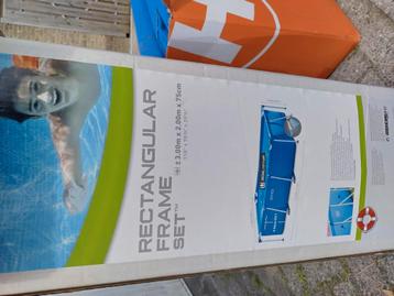Opzet zwembad COMPLEET beschikbaar voor biedingen