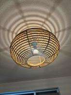 Rotan plafondlamp, Huis en Inrichting, Lampen | Plafondlampen, Ophalen of Verzenden, Zo goed als nieuw
