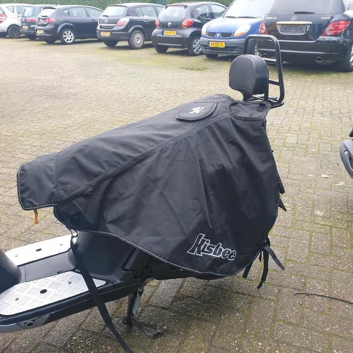 Beenkleed peugeot kisbee origineel, Fietsen en Brommers, Brommeronderdelen | Scooters, Gebruikt, Peugeot, Overige typen, Ophalen