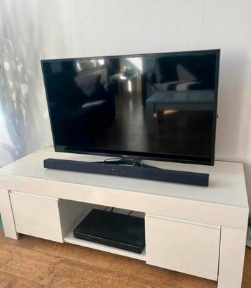 Tv meubel | Ikea | Hoogglans wit