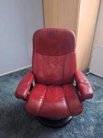 Stressless relaxstoel bordeauxrood met hocker, Huis en Inrichting, Fauteuils, Ophalen, Gebruikt, 50 tot 75 cm