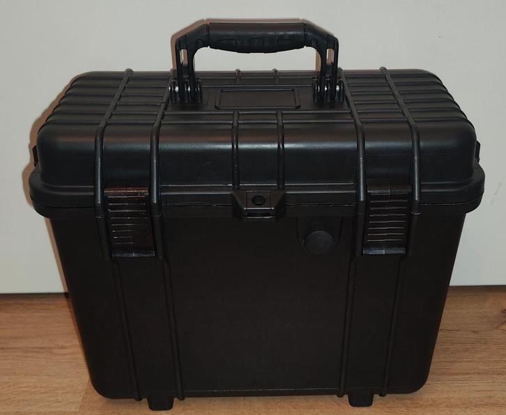 LiFePO4 Accukoffer 12.8V 105Ah + 20Ah – Incl. 30ah lader, Watersport en Boten, Hengelsport | Karpervissen, Nieuw, Complete set