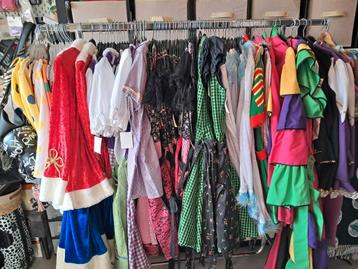 Carnavalskleding - Grote Partij! 96 stuks nieuw! beschikbaar voor biedingen