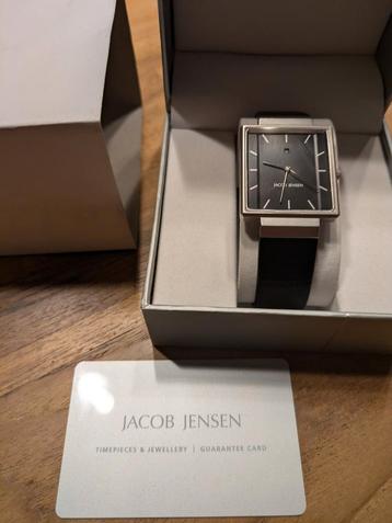 Jacob Jensen 895 Dimension Rectangular beschikbaar voor biedingen
