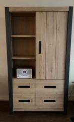 Hele mooie opbergkast in goede staat!, Ophalen, Gebruikt, 100 tot 150 cm, 150 tot 200 cm