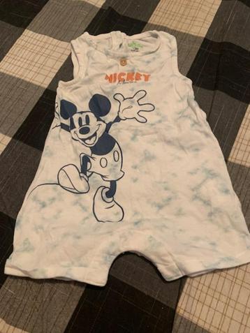 Meerkleurige romper van Disney. Maat 74 beschikbaar voor biedingen