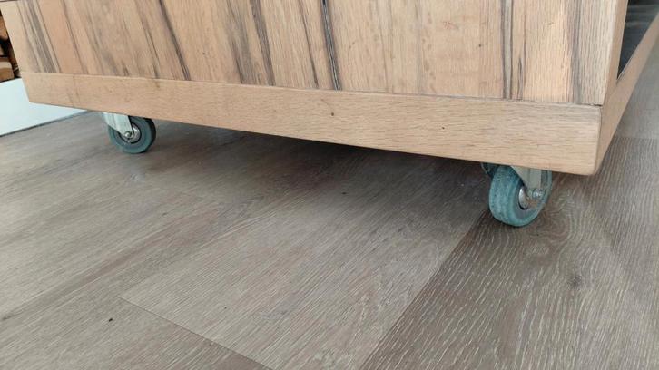 Salontafel met draaibaar plateau, Huis en Inrichting, Tafels | Salontafels, Minder dan 50 cm, 50 tot 100 cm, 50 tot 100 cm, Vierkant