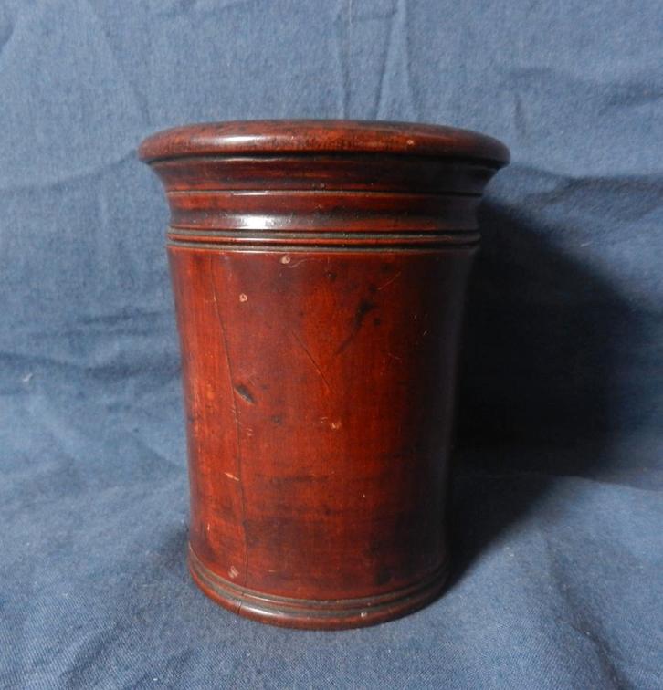 Cilindrische houten beker met filetbanden 19e eeuw h 10,7 cm, Antiek en Kunst, Antiek | Keukenbenodigdheden, Ophalen of Verzenden