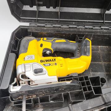 DeWalt 18V Decoupeerzaag DCS334 Body + Koffer | Nette Staat beschikbaar voor biedingen