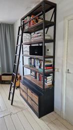 Boekenkast Industrieel, Ophalen, 100 tot 150 cm, 200 cm of meer, Zo goed als nieuw