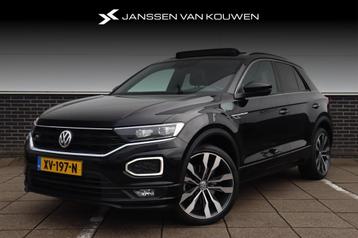 Volkswagen T-Roc 1.5 TSI Sport * Pano * 18 Inch * 3x R Line  beschikbaar voor biedingen
