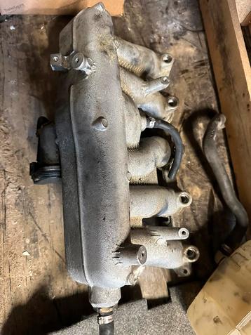 Volvo v70 2.4 t5 inlaat spruitstuk met gasklep  beschikbaar voor biedingen