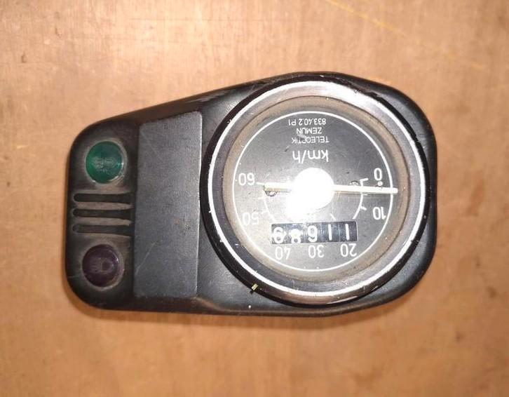 Tellerbak, Cockpit Tomos 14m,  15slc, apn met kilometertelle, Fietsen en Brommers, Brommeronderdelen | Oldtimers, Overige merken