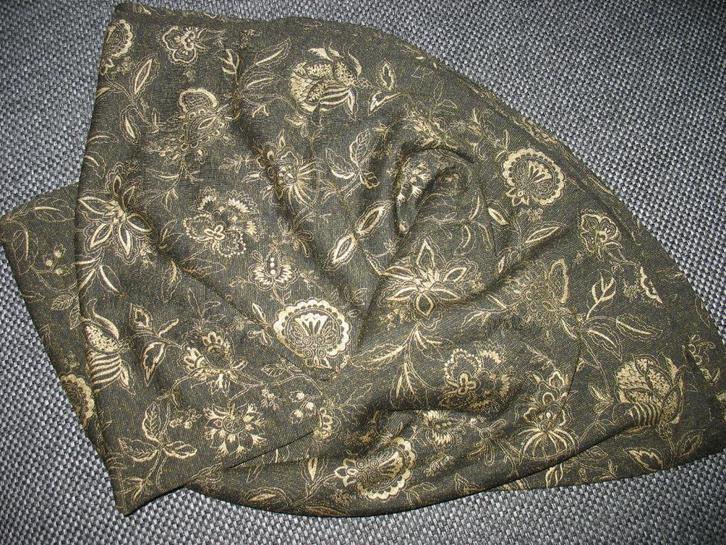 Coupon Str. Zwart Jacquard Lurex Goud Motief 2,70 x1,40 cm, Hobby en Vrije tijd, Stoffen en Lappen, Nieuw, Katoen, 120 cm of meer