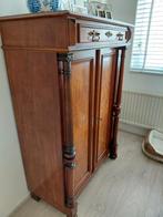 Antieke Biedermeier kast notenhout, Antiek en Kunst, Antiek | Meubels | Kasten, Ophalen of Verzenden