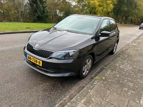 Skoda Fabia 1.2 TSI 66KW 2016 Zwart, Auto's, Skoda, Particulier, Fabia, ABS, Airbags, Airconditioning, Bluetooth, Bochtverlichting