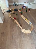 Brio houten trein, met vele passende aanvullende delen etc, Kinderen en Baby's, Speelgoed | Houten speelgoed, Overige typen, Zo goed als nieuw