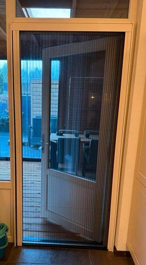 Plissé hordeur (zonder te boren), Doe-het-zelf en Verbouw, Deuren en Horren, Zo goed als nieuw, Hordeur, 215 cm of meer, 100 tot 120 cm