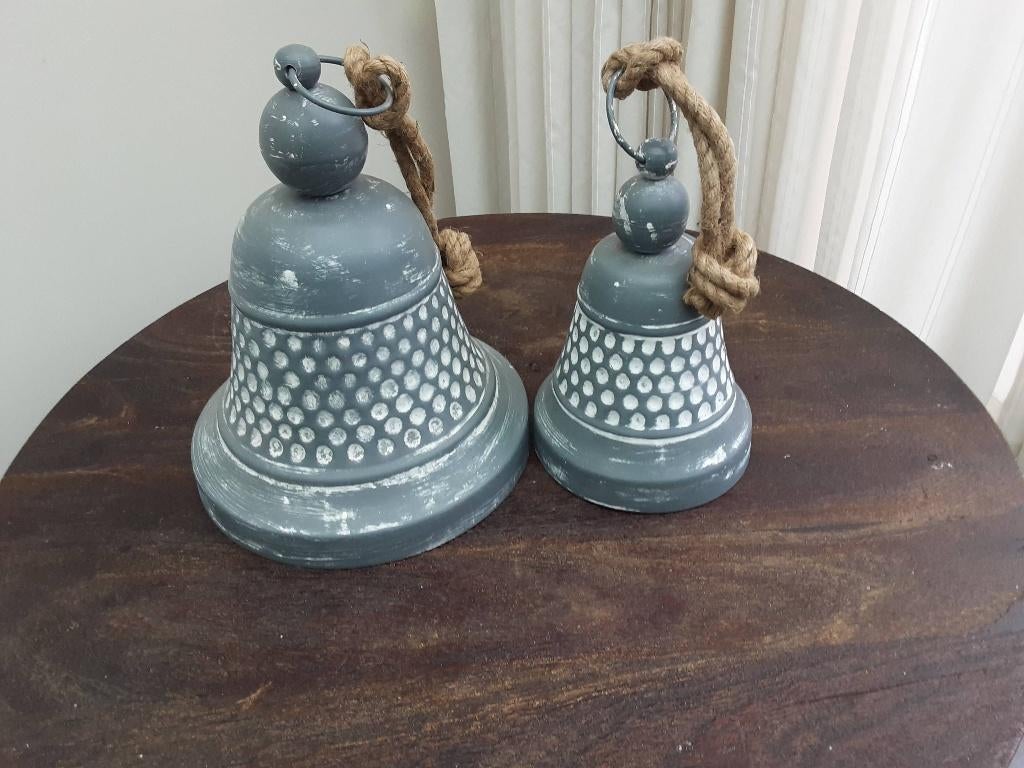 2 kerstklokken bieden, Ophalen of Verzenden, Zo goed als nieuw