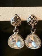 Dyrberg oorstekers, Overige materialen, Hangers, Verzenden, Zo goed als nieuw