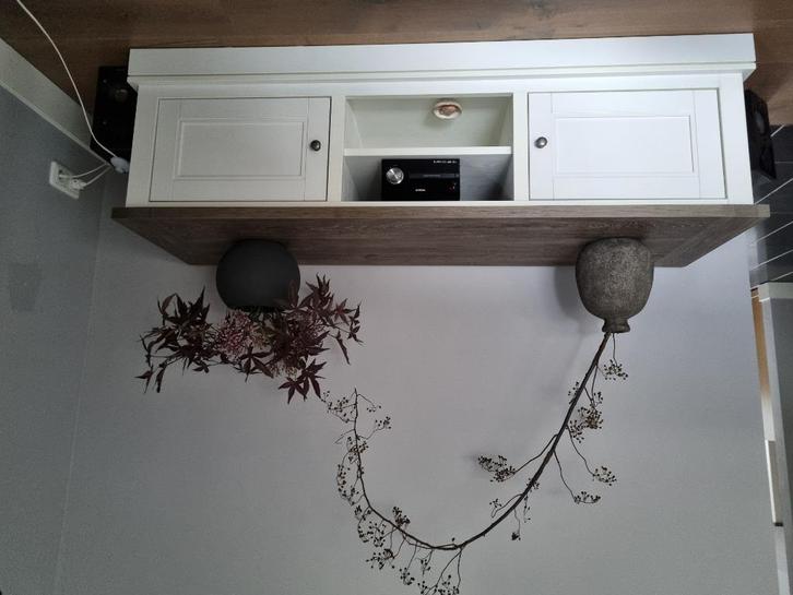 Tv meubel lamulux, Huis en Inrichting, Kasten | Televisiemeubels, Zo goed als nieuw, Minder dan 100 cm, 150 tot 200 cm, 25 tot 50 cm
