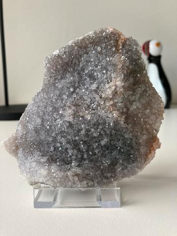 Zeoliet Amethist Mineraal beschikbaar voor biedingen