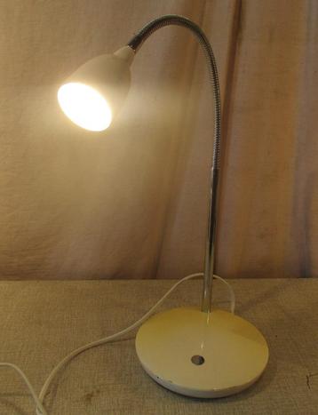 Mooi Retro Metalen Bureaulamp met Flexibele hals beschikbaar voor biedingen