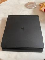 PS4 met 2 controllers en 4 spellen, Spelcomputers en Games, Ophalen of Verzenden, Zo goed als nieuw, Met 2 controllers, Original