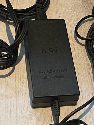 Ps2 slim voeding en tv kabels beschikbaar voor biedingen