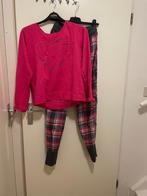 Rebelle Pyjama maat 44 roze grijs hart, Kleding | Dames, Pyjama's, Rebelle, Verzenden, Zo goed als nieuw, Maat 42/44 (L)