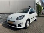 Renault Twingo 1.2 16V 2010 Wit, Auto's, Renault, 839 kg, Twingo, 4 cilinders, 4 stoelen