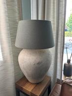 Kruiklamp / tafellamp met lampekap, Huis en Inrichting, Lampen | Lampenkappen, Ophalen, Crème, Rond, Zo goed als nieuw