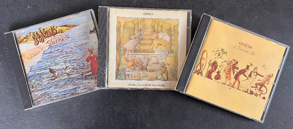 GENESIS - Foxtrot, Selling England & Trick o.t. tail (3 CDs), Cd's en Dvd's, Cd's | Rock, Ophalen of Verzenden, Zo goed als nieuw