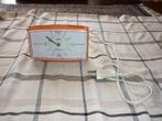 Vintage METAMEC Electric oranje vierkant elektrische wekker, Huis en Inrichting, Woonaccessoires | Klokken, Ophalen of Verzenden