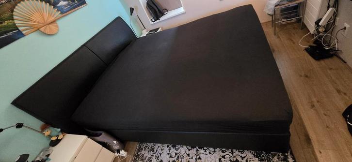 Boxspring bed 180x210, Huis en Inrichting, Slaapkamer | Slaapbanken, Zo goed als nieuw, 180 cm, 210 cm, Tweepersoons, Ophalen