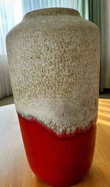 Retro Vaas - Prachtige Blikvanger! beschikbaar voor biedingen