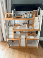 Petit Amelie Poppenhuis incl meubels en poppetjes, Ophalen, Zo goed als nieuw