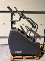 Technogym Excite Climber Unity TV, Sport en Fitness, Fitnessmaterialen, Ophalen, Zo goed als nieuw, Overige typen