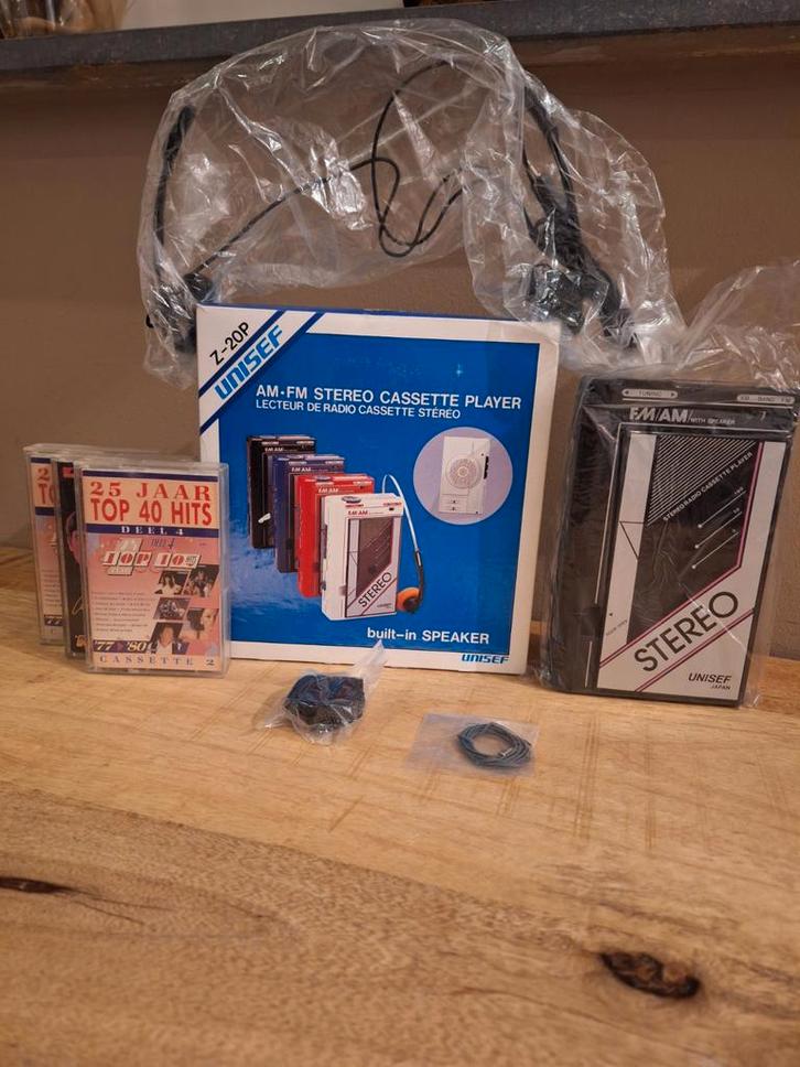 Unisef Z-20P Vintage Cassette/Radio Speler - Zeldzaam!, Audio, Tv en Foto, Walkmans, Discmans en Minidiscspelers, Overige typen