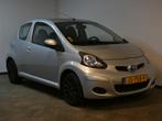 Toyota Aygo 1.0-12V Access Nwe APK airco, Voorwielaandrijving, Gebruikt, 4 stoelen, 68 pk