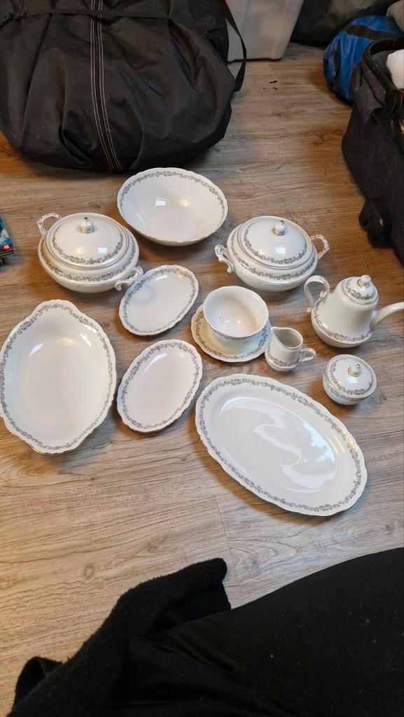 Bavaria Schirnding Armada Pompadour Servies, Antiek en Kunst, Antiek | Servies compleet, Ophalen